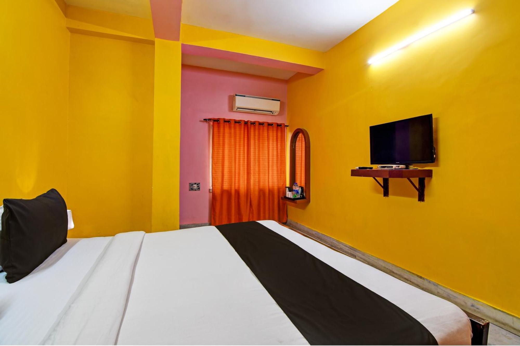 Hotel O Red Rose Near Noapara Metro Station Calcuta Exterior foto